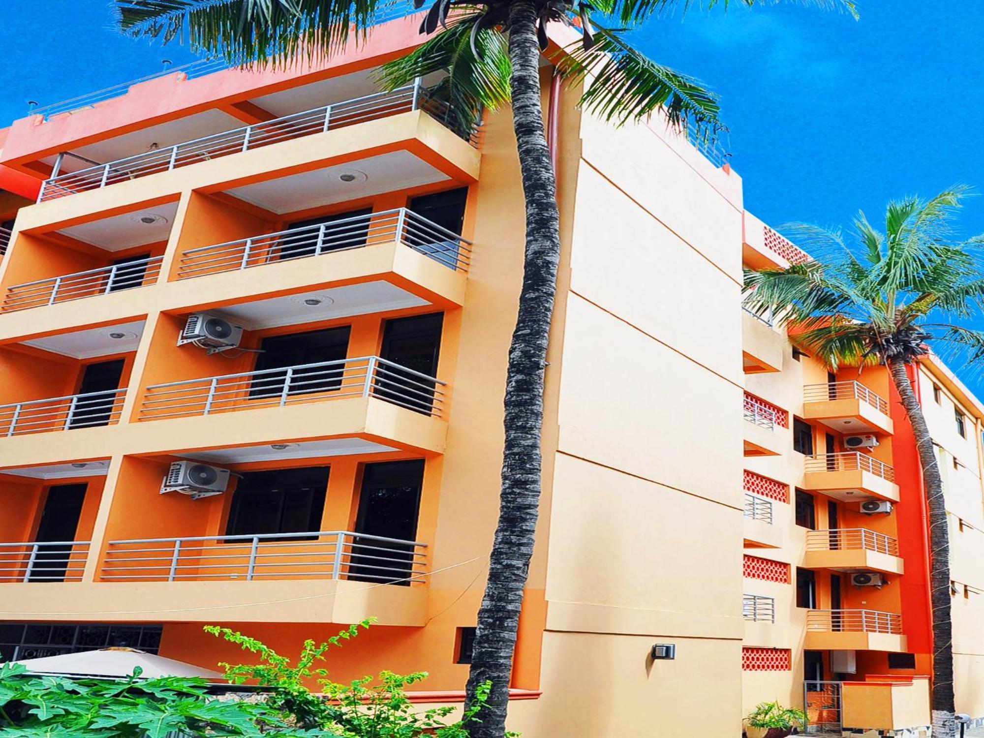 Monalisa Hotel Mtwapa Exteriör bild